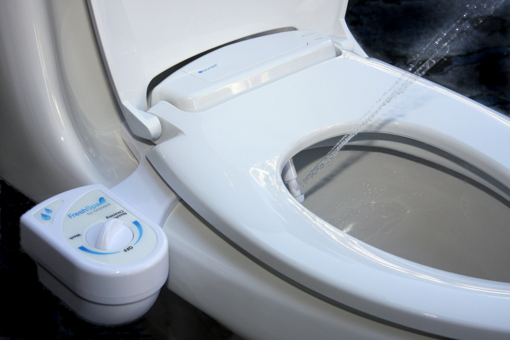 Bidet — bronbeeld van FA. GEBR. DE BOER